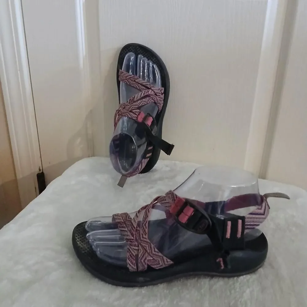 Chaco Kids Z/1 EcoTread Geometric Double Strap Sandals Girls 4 Gorpcore Barbie